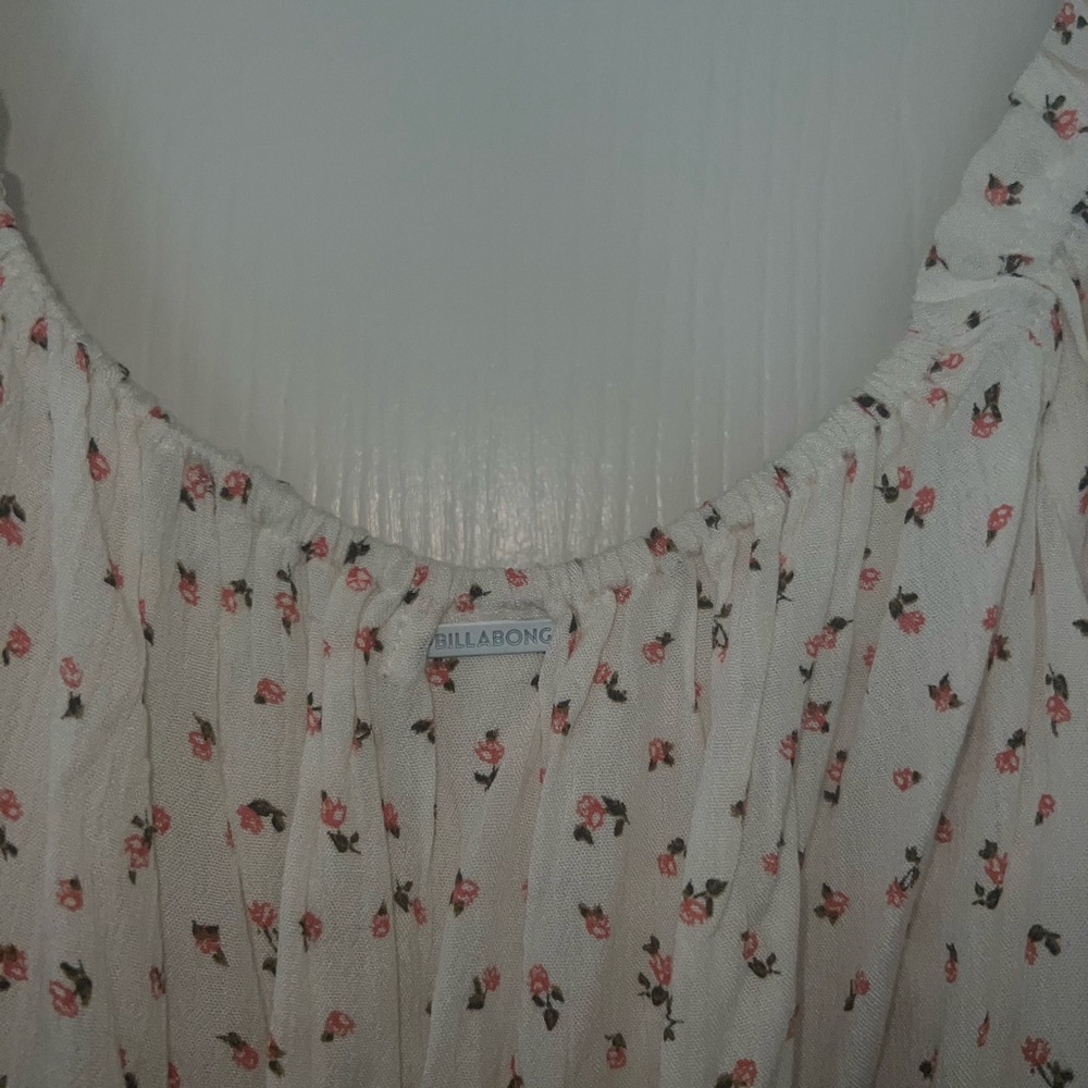 Billabong off the shoulder top